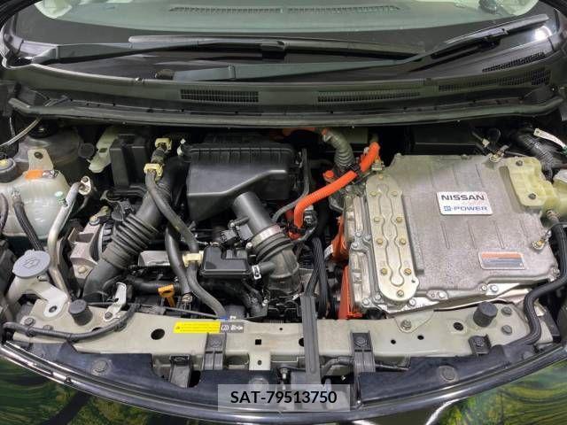 Nissan NOTE 2017-03 305357-18