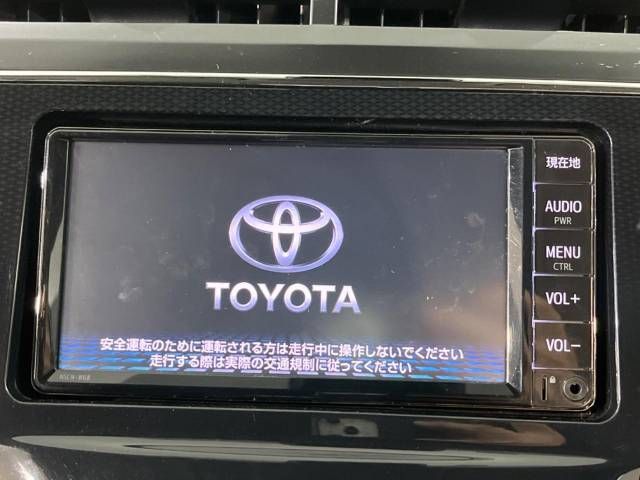 Toyota PRIUS ALPHA 2019-04 15935-2