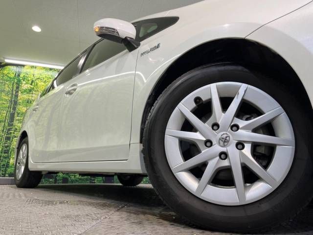 Toyota PRIUS ALPHA 2019-04 15935-14