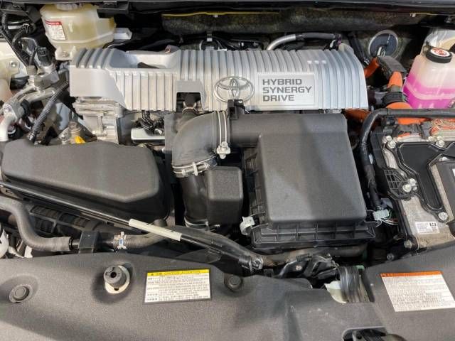 Toyota PRIUS ALPHA 2019-04 15935-19