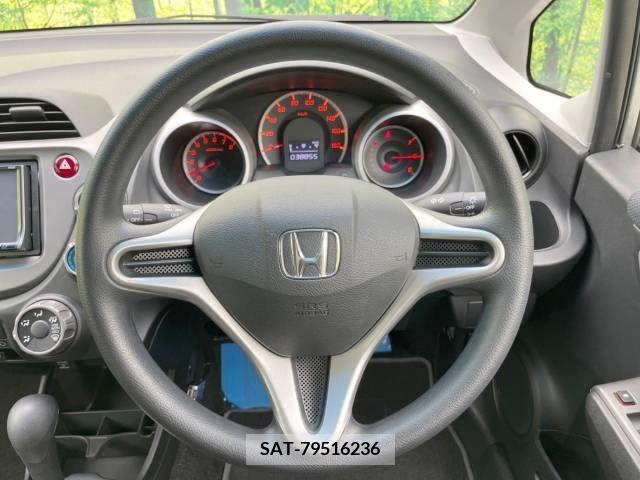 Honda FIT 2009-09 303270-11