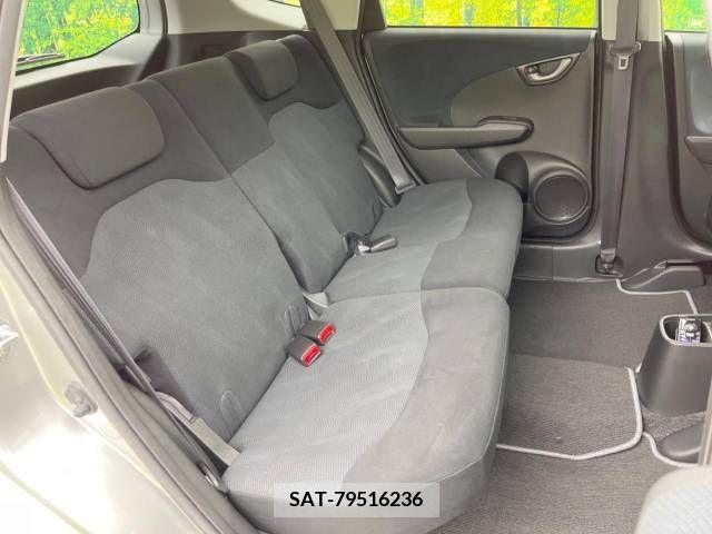 Honda FIT 2009-09 303270-9