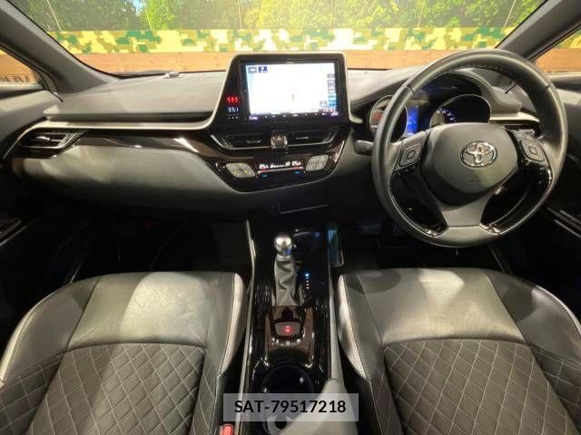 Toyota C-HR 2019-05 425093-1