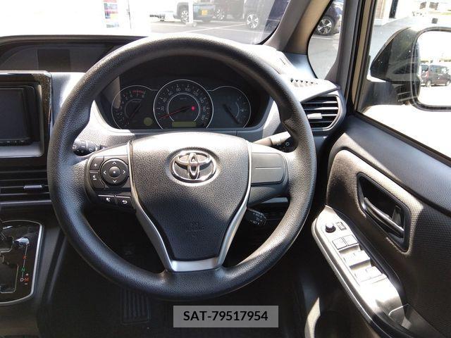 Toyota NOAH 2018-12 321699-3
