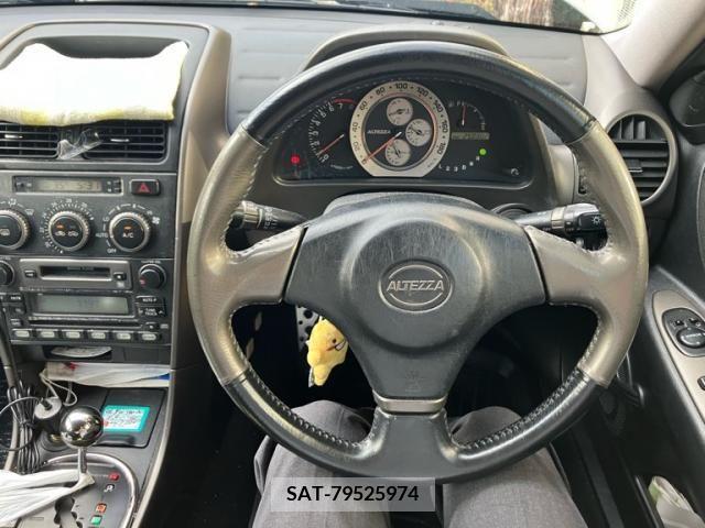 Toyota ALTEZZA 2000-02 389107-9
