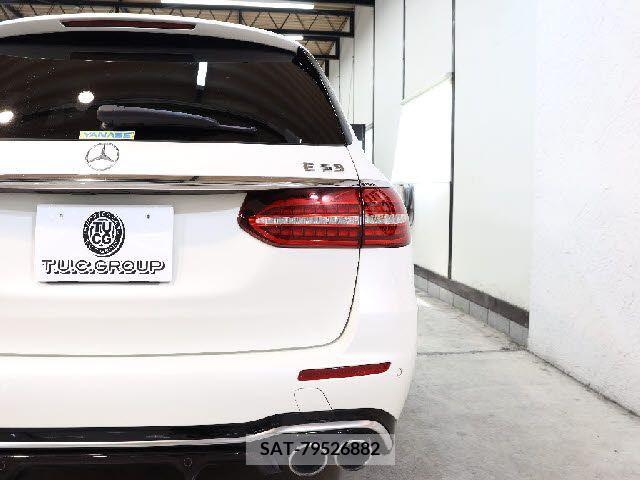 Amg E-CLASS 2022-06 356038-14