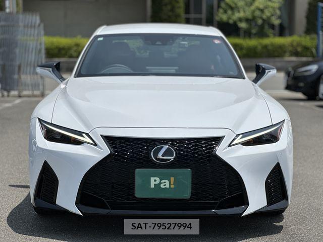 Lexus IS 2023-06 388246-24