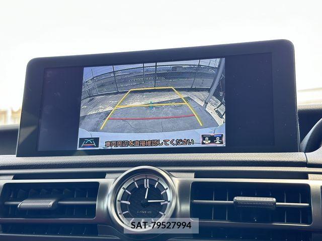 Lexus IS 2023-06 388246-5