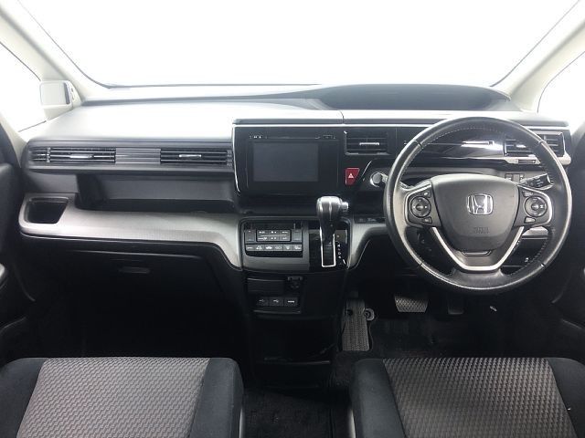 Honda e 2015-11 184337-1