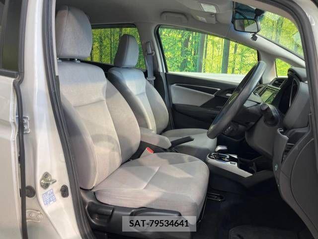 Honda FIT HYBRID 2015-03 269563-8
