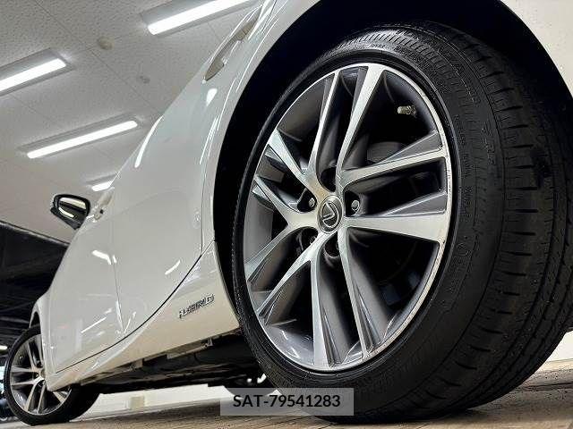 Lexus IS 2017-10 334372-19