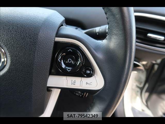 Toyota PRIUS 2016-07 386117-29