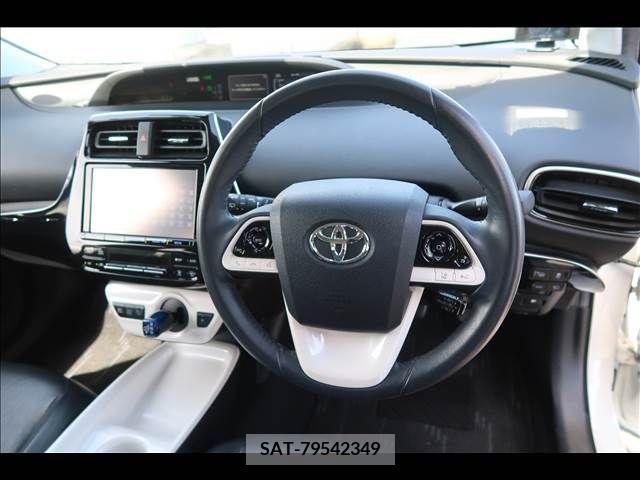 Toyota PRIUS 2016-07 386117-28