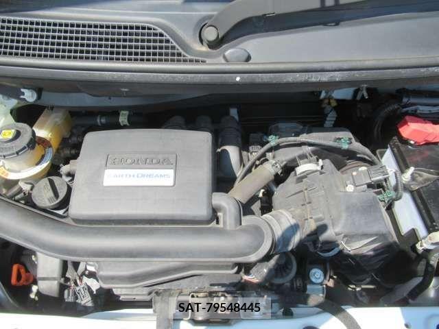Honda N BOX 2018-02 306958-17