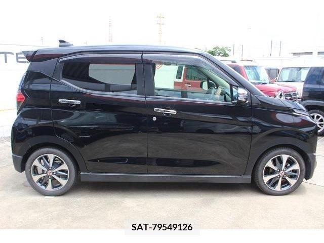 Mitsubishi EK X 2019-04 296805-9