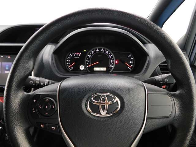 Toyota VOXY 2015-12 11016-17