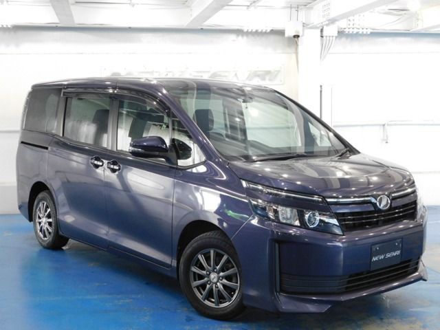 Toyota VOXY 2015-12 11016-0