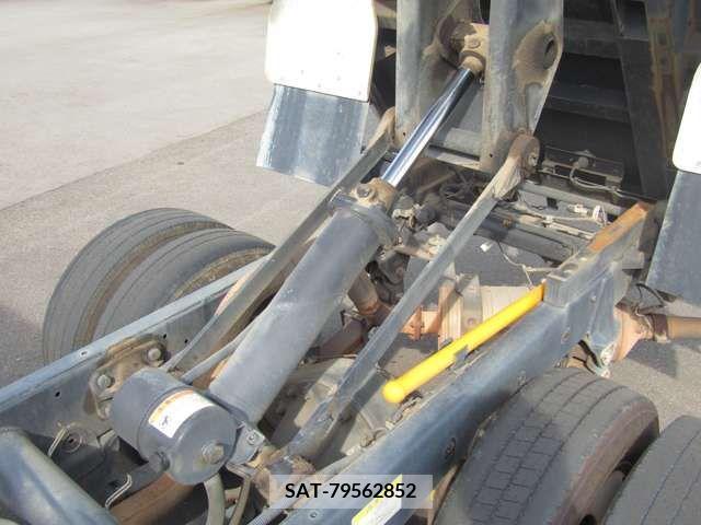 Mitsubishi CANTER 2017-07 396016-11