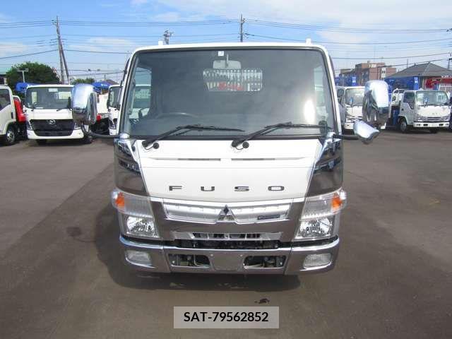 Mitsubishi CANTER 2017-07 396016-1