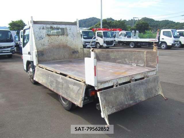Mitsubishi CANTER 2017-07 396016-7