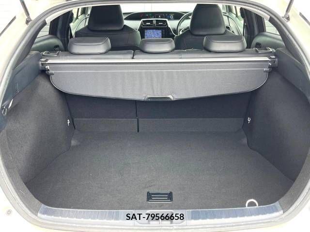 Toyota PRIUS 2016-04 352285-18