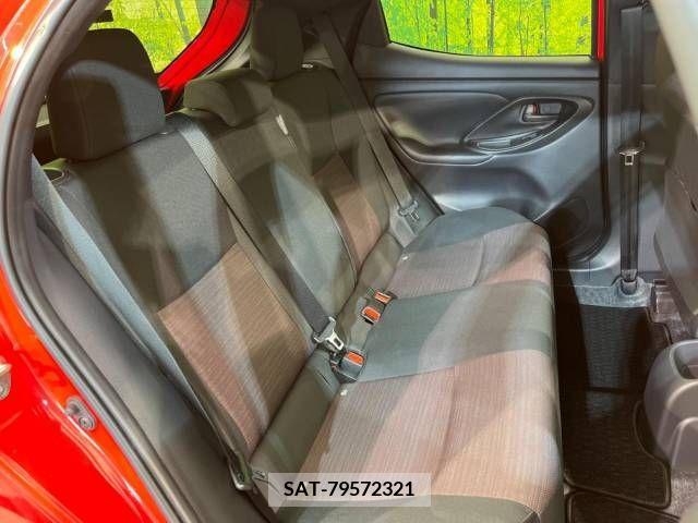 Toyota YARIS 2021-05 290858-10