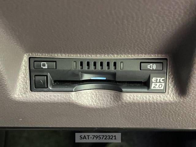 Toyota YARIS 2021-05 290858-7