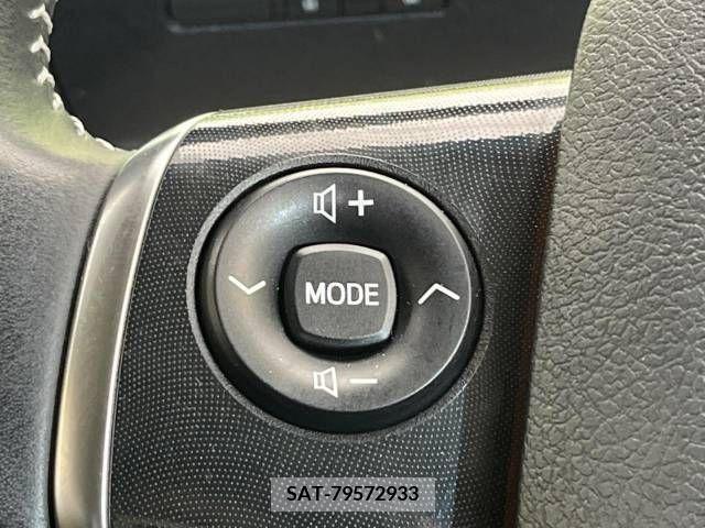 Toyota SIENTA 2017-06 285082-7