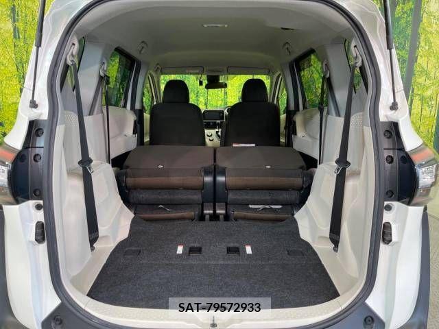 Toyota SIENTA 2017-06 285082-11