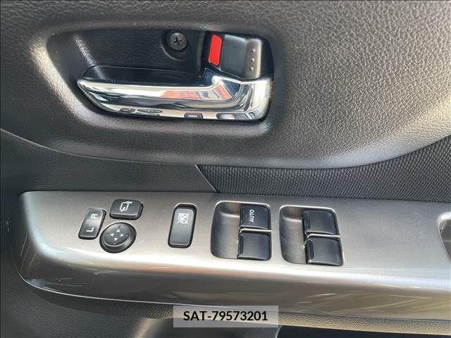 Suzuki SPACIA 2017-01 312283-25