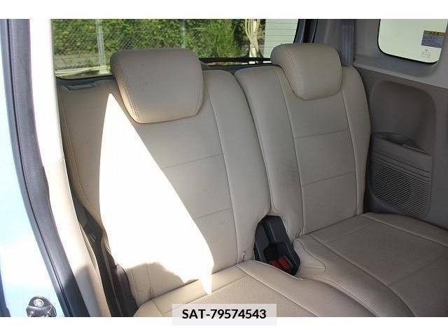 Honda N BOX 2018-05 364643-13