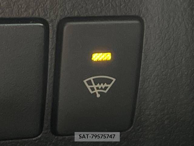Toyota ALPHARD 2021-09 335789-2