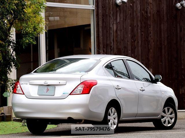 Nissan LATIO 2013-11 205407-2