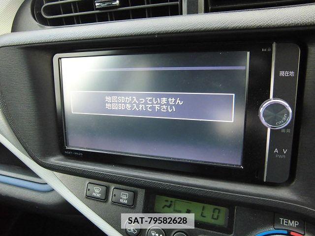Toyota AQUA 2013-08 356295-24