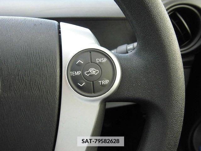 Toyota AQUA 2013-08 356295-10