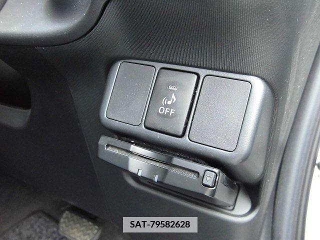 Toyota AQUA 2013-08 356295-13
