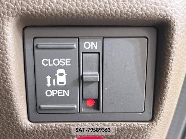 Honda N BOX 2021-03 246735-6