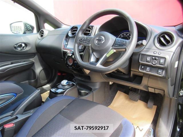 Nissan NOTE 2018-10 349867-26