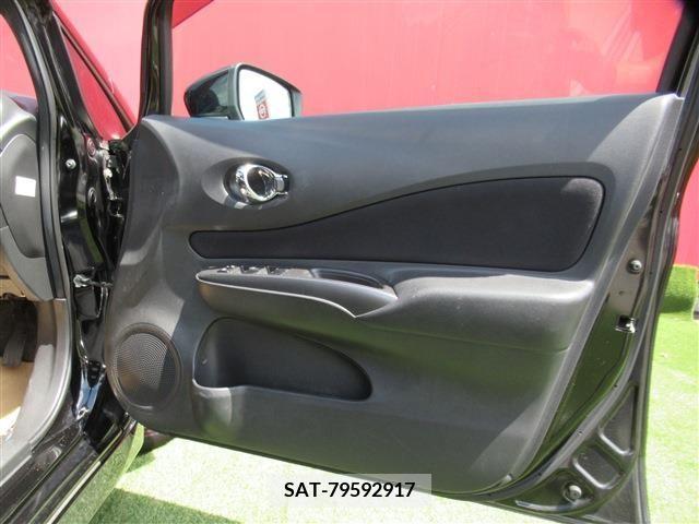 Nissan NOTE 2018-10 349867-25