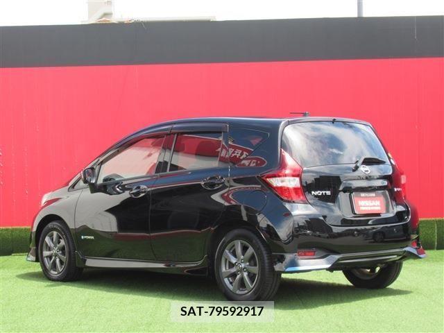 Nissan NOTE 2018-10 349867-1