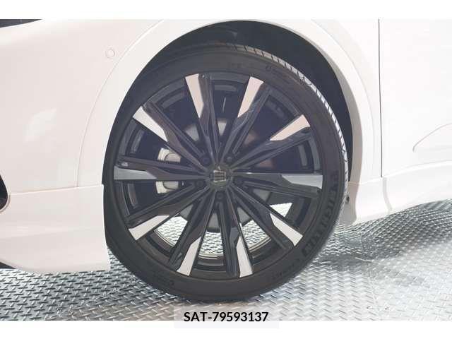 Toyota CROWN 2023-01 316724-10