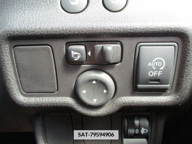 Nissan NOTE 2013-05 353092-17