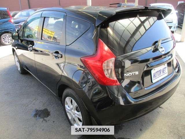 Nissan NOTE 2013-05 353092-6
