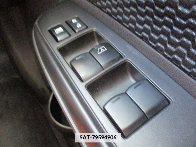 Nissan NOTE 2013-05 353092-19