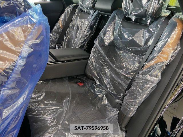 Toyota CROWN 2023-05 358180-17