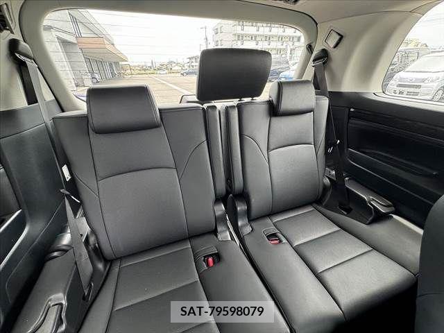 Toyota ALPHARD 2022-04 299539-19