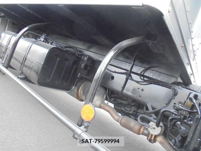 Hino DUTRO 2007-05 209900-21