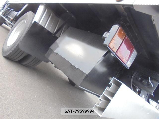 Hino DUTRO 2007-05 209900-25