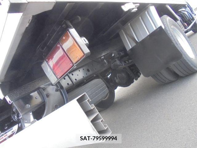 Hino DUTRO 2007-05 209900-23