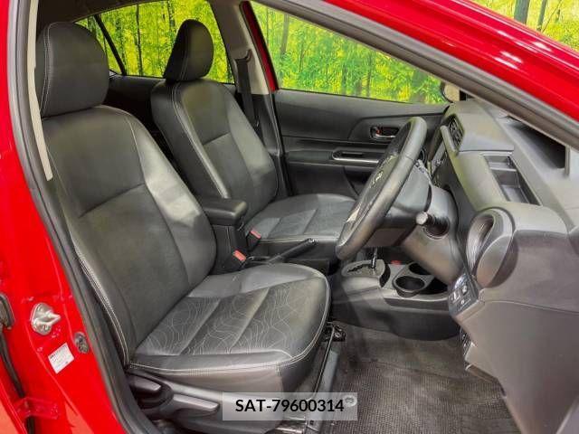 Toyota AQUA 2013-06 314127-8